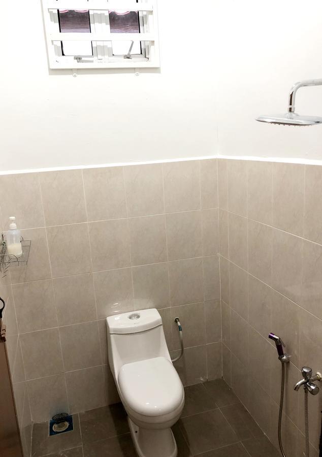 Twin Homestay B كُوالا تيرينغانو المظهر الخارجي الصورة